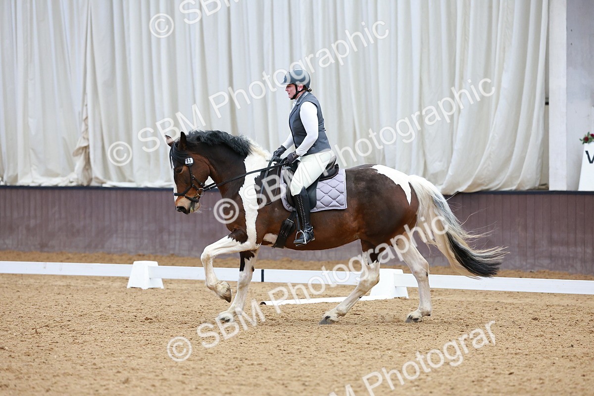 SBM_002885 - Class 14 - Novice 2