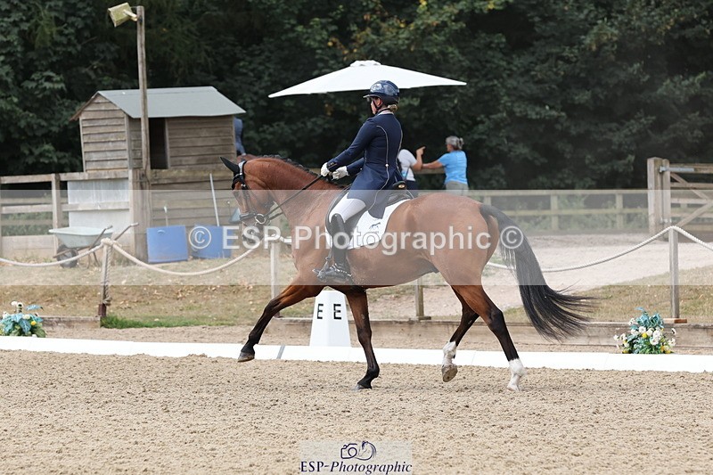 250809A-113805-02805 - 071-Abbie.NewburySeagry.Viceroy