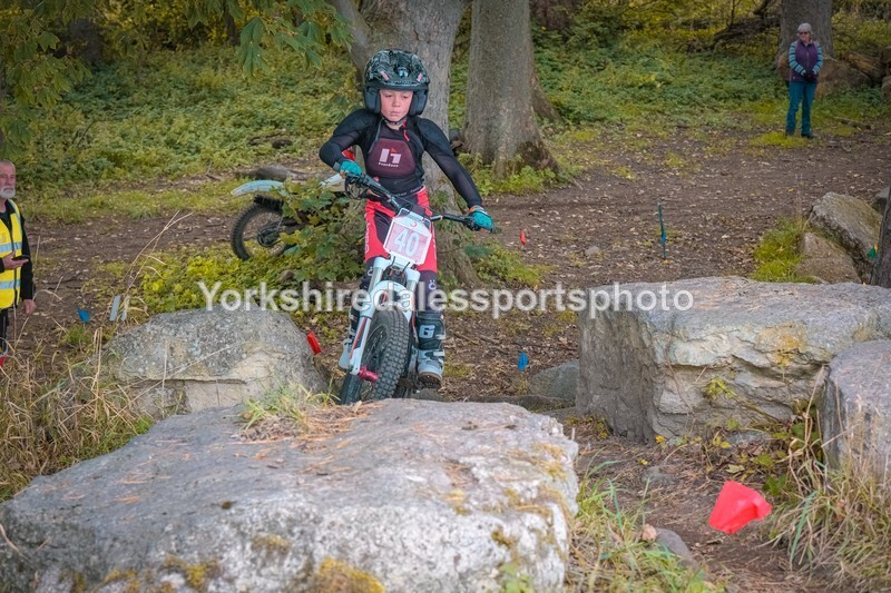 DSCF0378 - Ripon MC Trial 27/09- kids