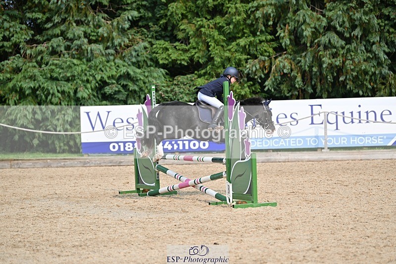 240818-162031-05419 - Cls 13 Pony Intro 70cm