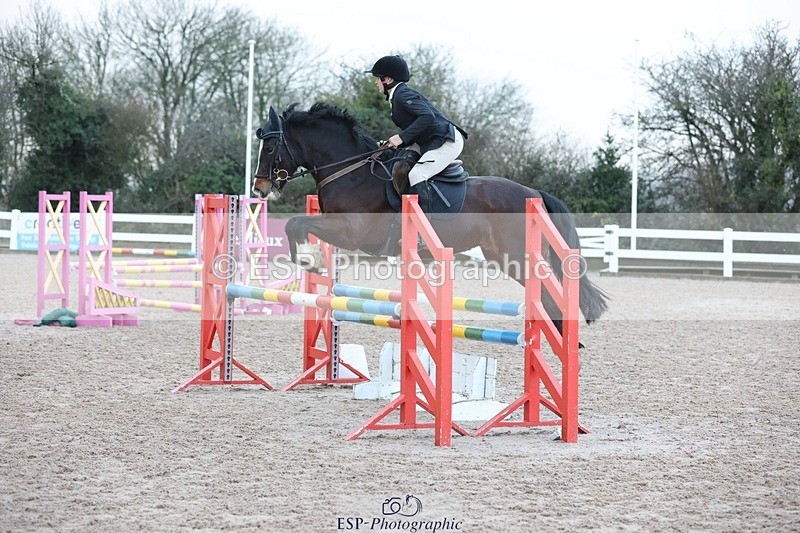 241201X-142949-01824 - Cls Children on Horses