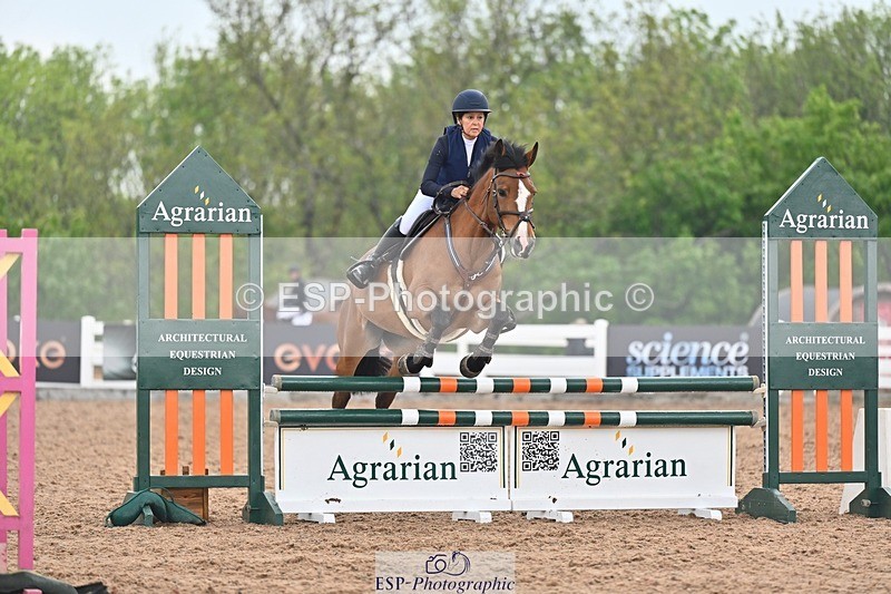 260508-085823-04284 - Cls 17 British Novice and 90cm Open