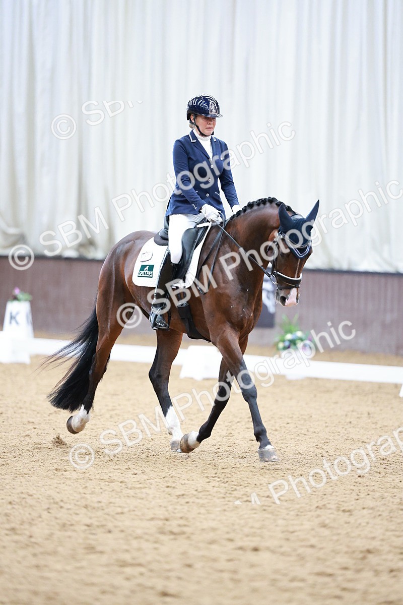 SBM_003924 - Class 1 - Prelim 6 - 10.40-11.50