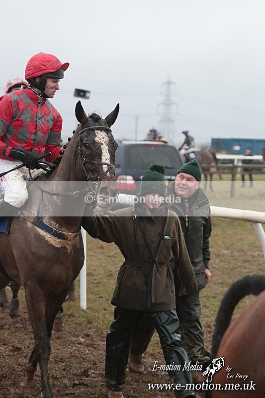 PtP 260125 1114 - Cocklebarrow Point-to-Point racing with the Heythrop Hunt 26/01/25