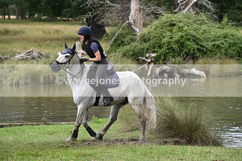 WJ7_2191 - Time at Water 11:14 to 11:36