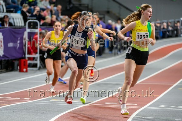 CEREL-925123 - Track Female Set Two