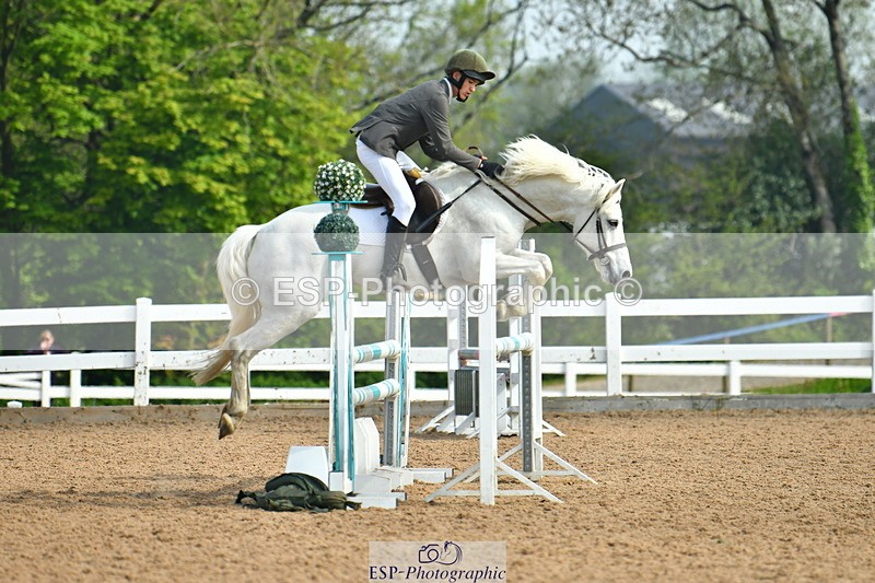 230514A-101352-02199 - Cls 22 Pony Discovery & 90cm Open