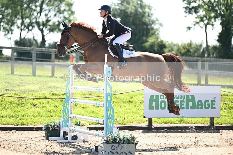 240718A-102537-04503 - Cls 1, 3 Star Small Tour 1.35m