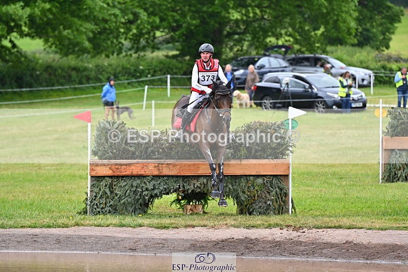 250524A-131859-10851 - B-373-Ben.Lee.Liles-FINCH.FANCY