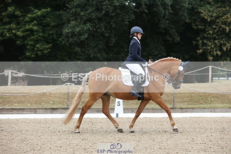 250718A-104542-00682 - 004-Millie.Garrett-Ashley.Rhoda