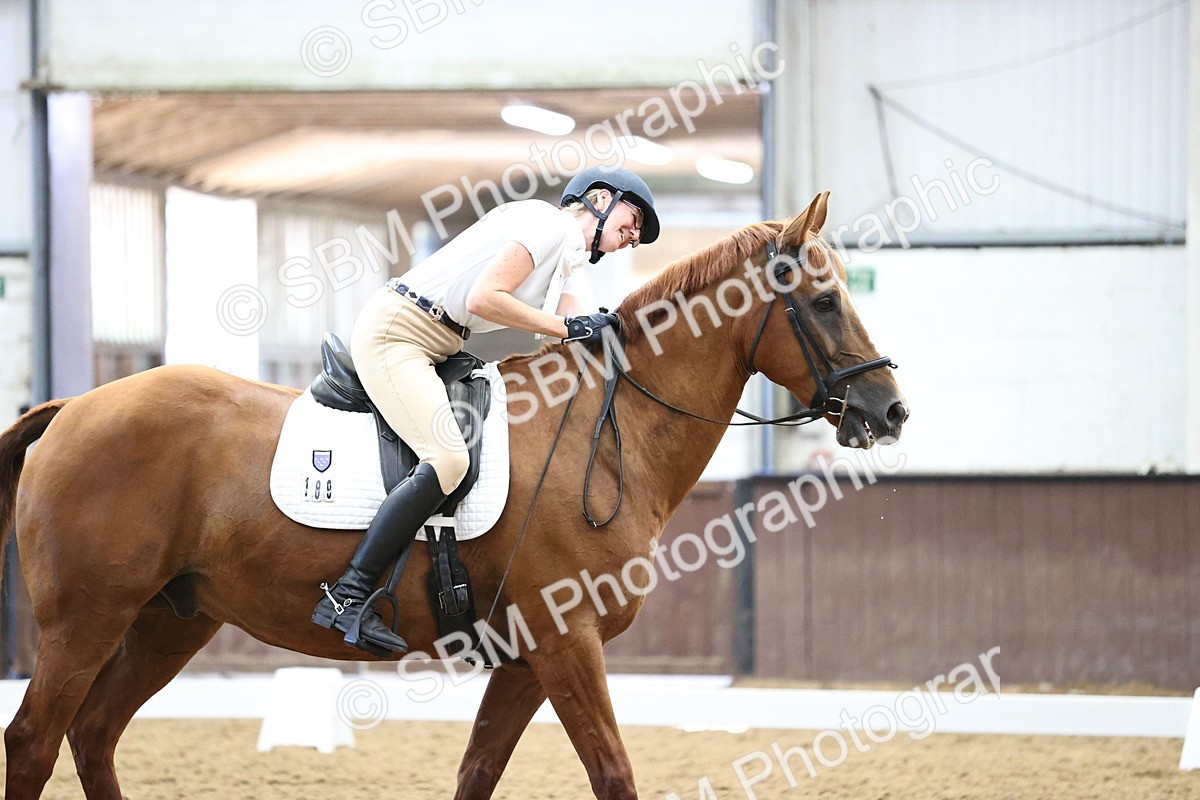 SBM_000470 - Novice 4 Warm Up