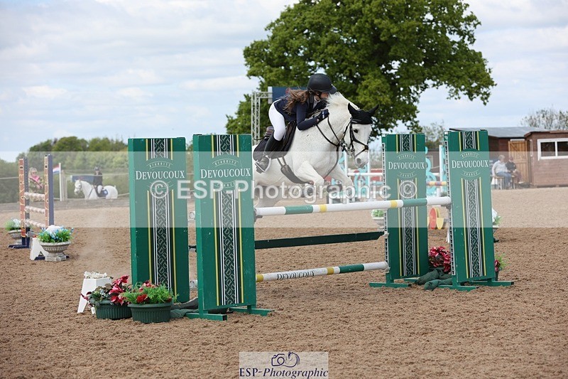 250504-124340-02556 - Cls 5 Pony Foxhunter and 1.10m Open