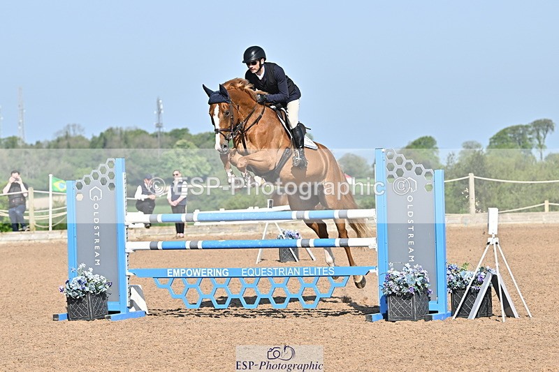 240509A-091734-00510 - Cls 8 Foxhunter