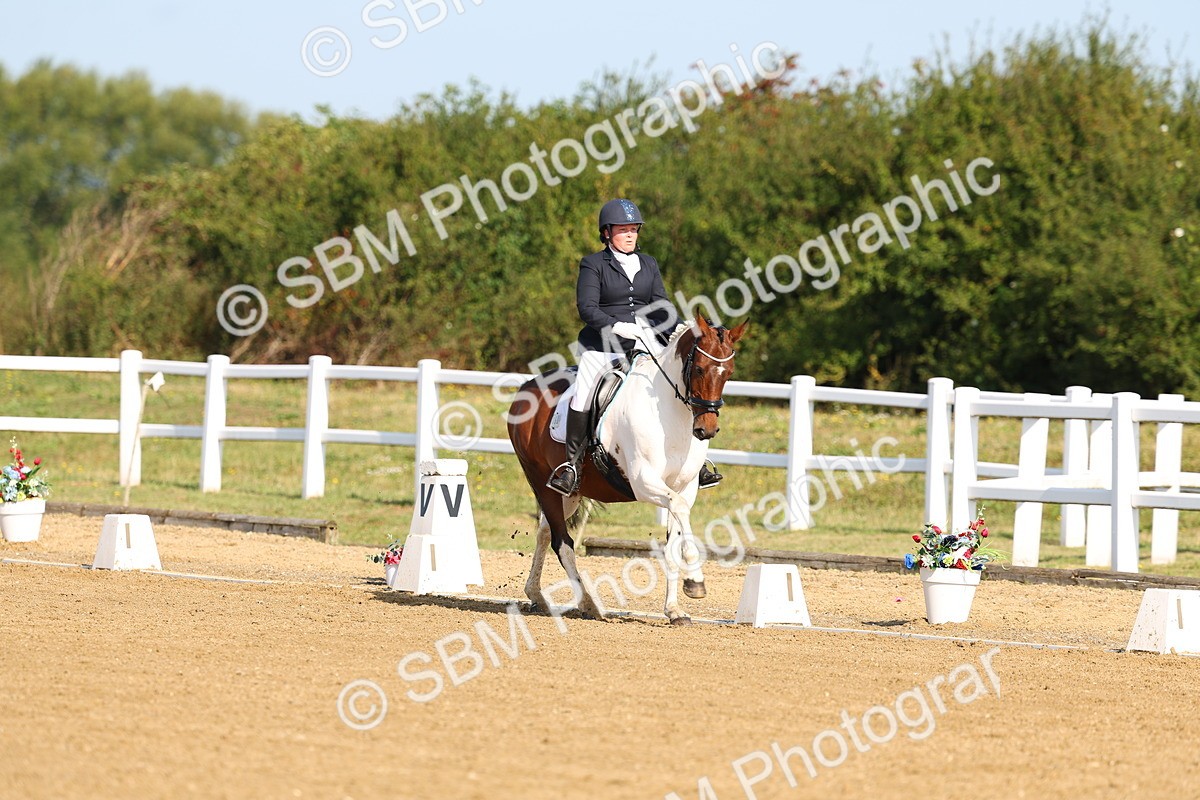 SBM_010841