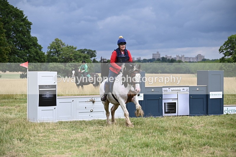 WJ6_2745 - Time at Jump 11:06 to 11:40