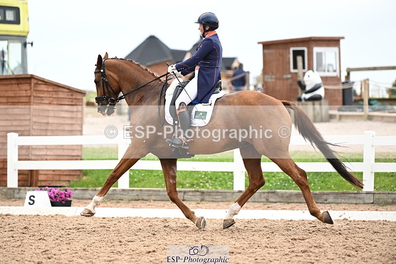 240623A-171250-20424 - Cls 61 BD FEI Inter I