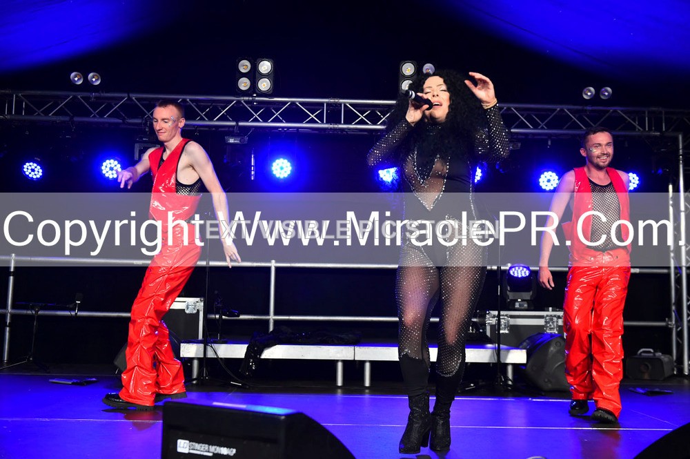 SH4_6549 - The Cher Experience