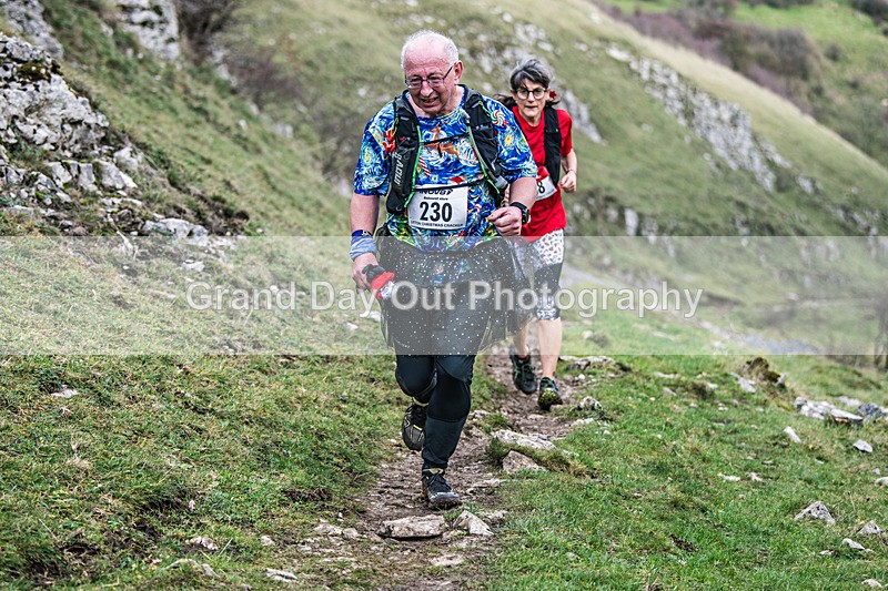 Litton-910 - Litton Christmas Cracker Fell Race (Limestone Series) Sunday 14th December 2025
