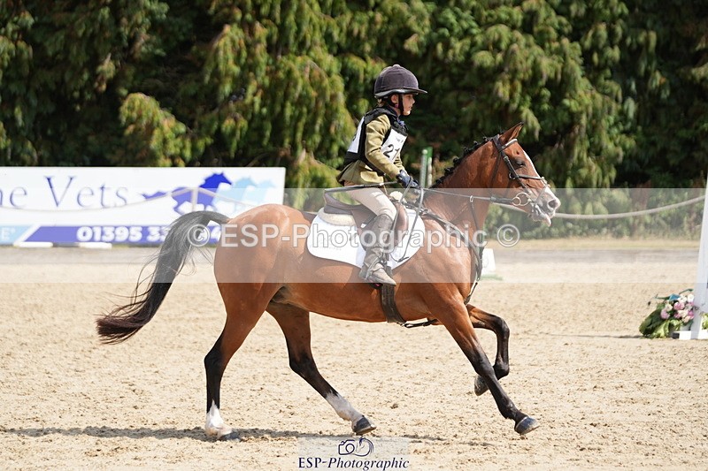 250824A-141727-38277 - 2169-Oliver.Thomas-Doylan.fairy.footsteps