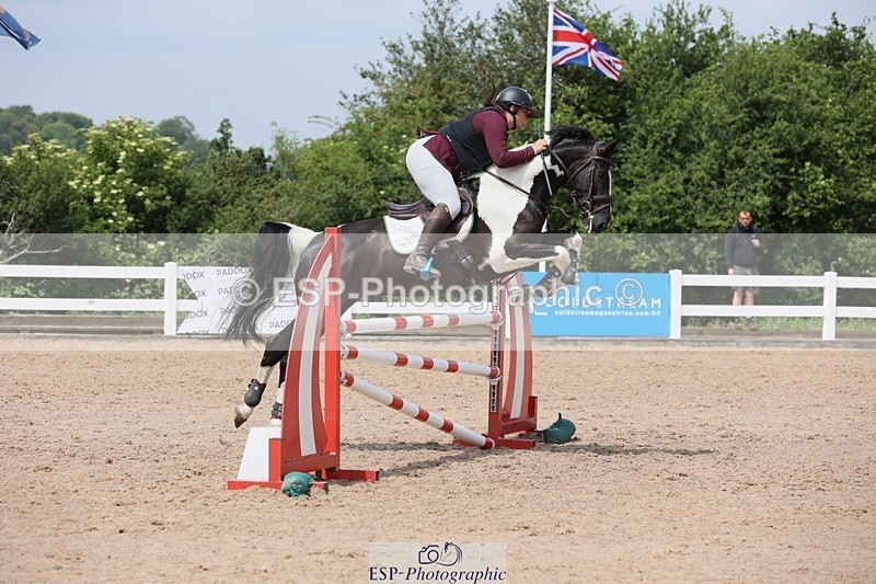 250523-121834-01256 - Cls 09 A&B  Snr Disc & 1.00m Open