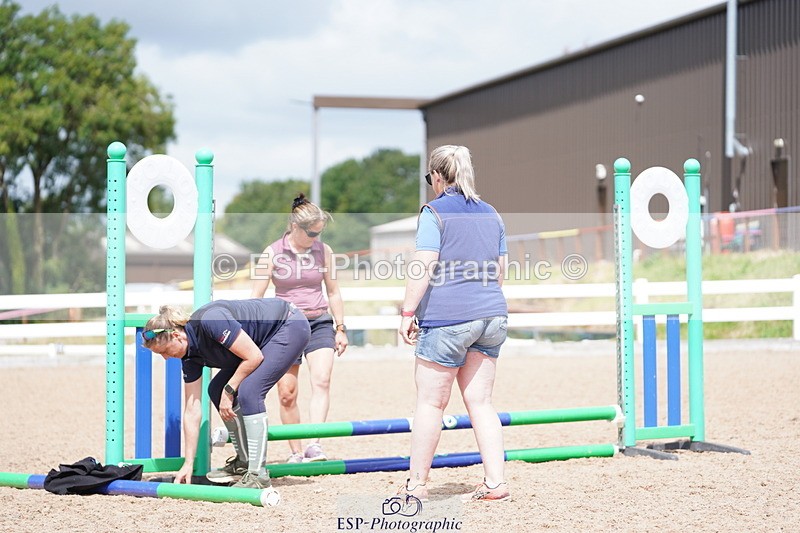 240809A-135806-01089 - Chase Me Charlie