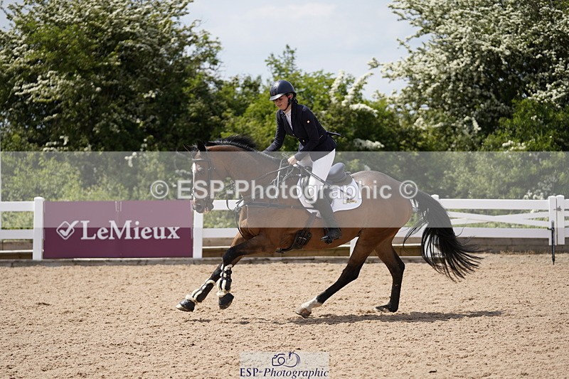 230528A-135158-07547 - Cls 34 1.05m Amateur Quali