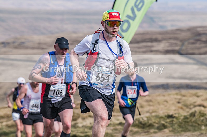 Pen-Y-Ghent-825 - The 3 Peaks Race Saturday 25th April 2026 - Pen Y Ghent
