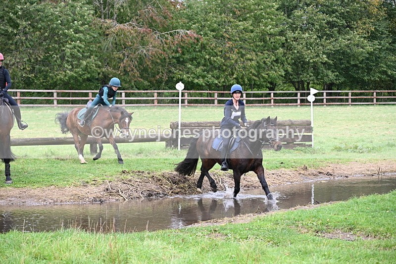 WJ6_3052 - Time at Photographer 11:01 to 11:20