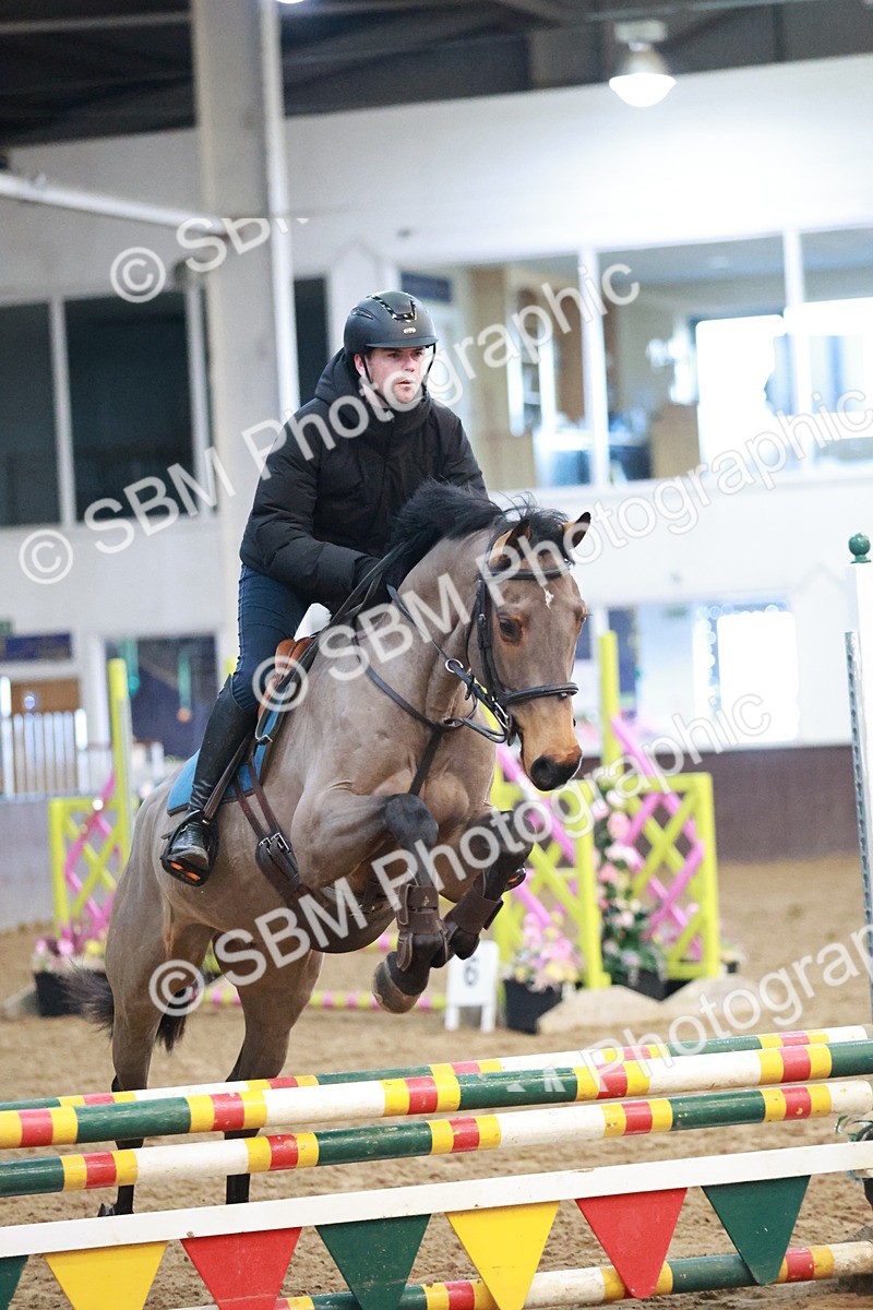 SBM_000105 - Class 1 - Clear Round 80cm - 90cm - 1.00m