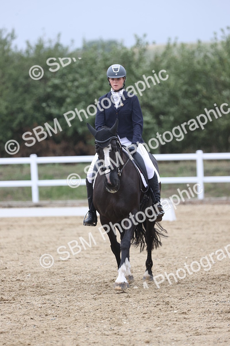 SBM_004374 - Class 9 - Novice 3 Champs