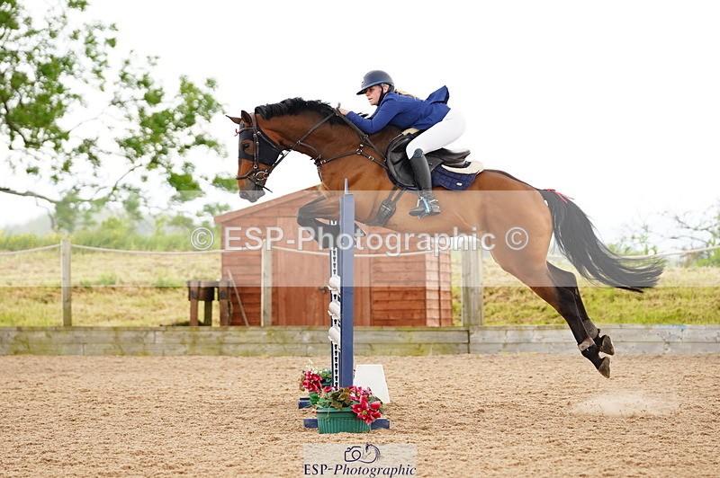 240526A-112840-07805 - Cls 26 Chard Equ 1.05m and 1.10m Grand Prix