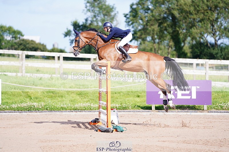 240803A-165104-09389 - Cls 33 National 1.40m Open