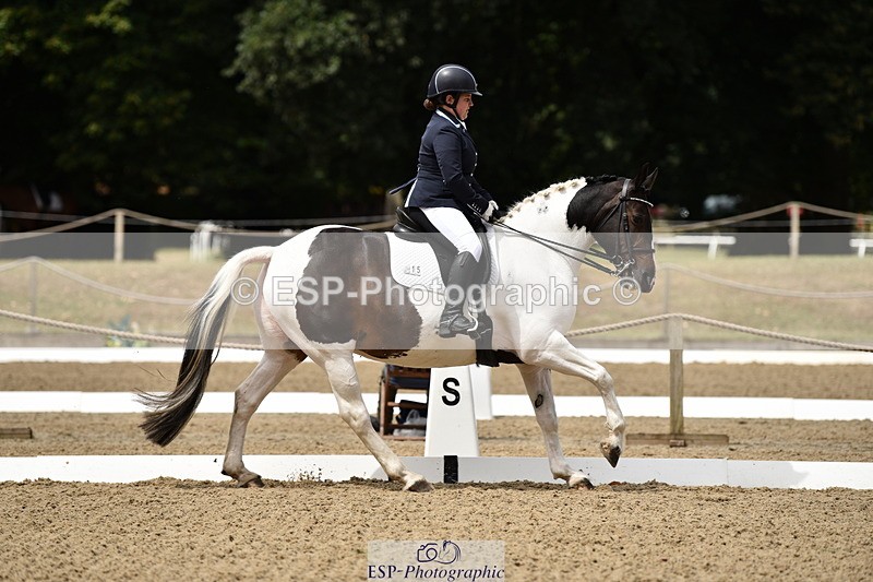 140110A-005756-10789 - 015-Lauren.Picknett-Bonnie.V