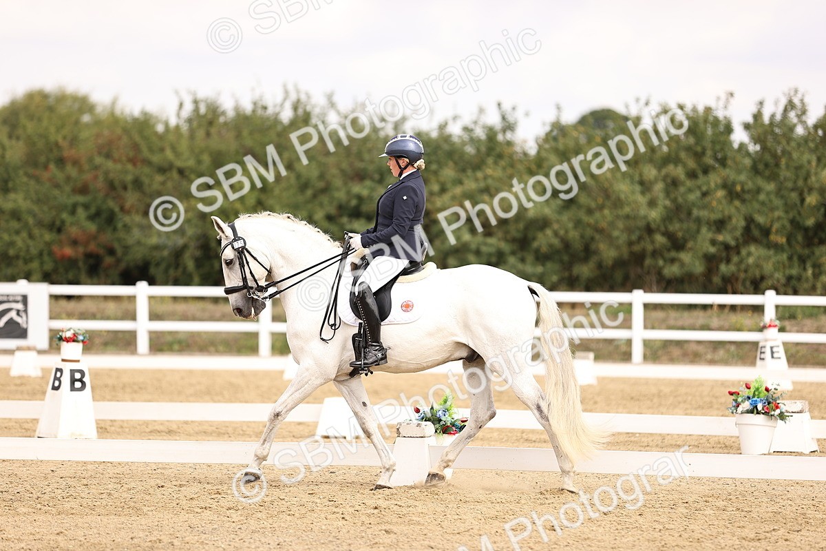 SBM_012953 - Class 2 - Advanced Medium 5 - 10.35-11.55