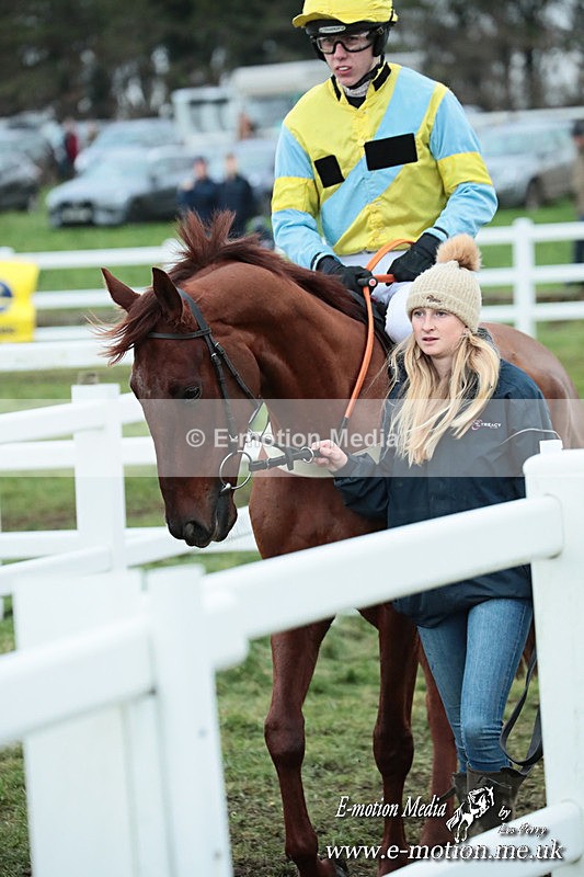 PtP 141225  2483 - New Forest Hounds PtP Larkhill 14/12/25