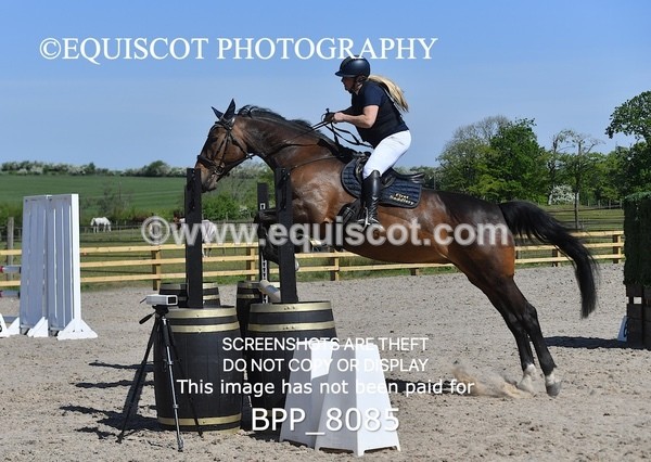 BPP_8085 - CLASS 3 Senior BritiNovice/ 90cm Open