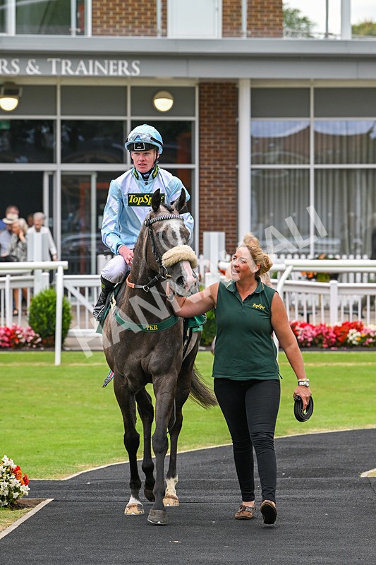 090824-Race 6-Calafrio-4881 - Race 6