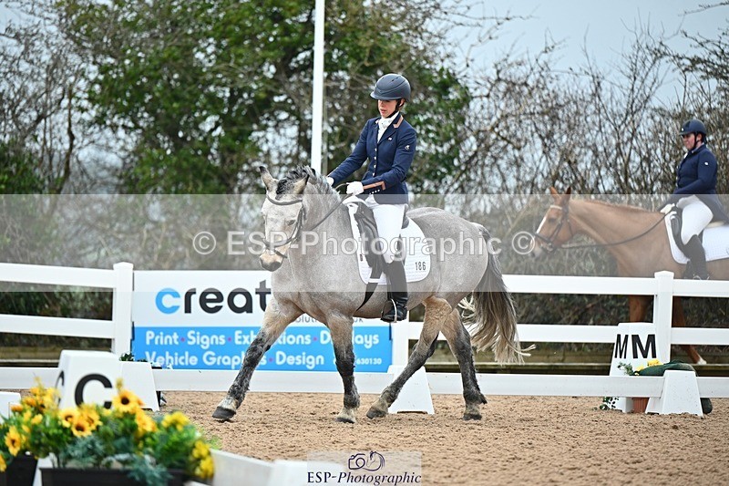 250214-103107-00811 - 186-Elizabeth.Allen-Tully.Mist