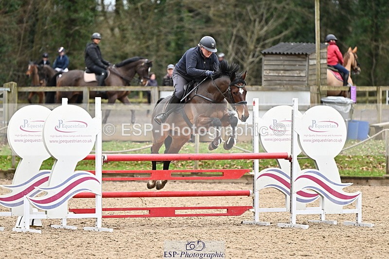 250201A-133105-00825 - Cls 03 Local Horse 110cm