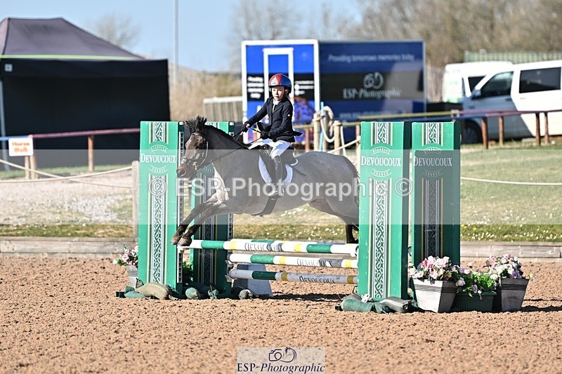 250401-164417-00208 - 60cm classes