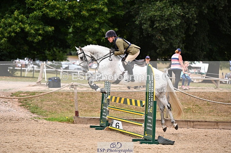 250802A-112951-02577 - C-124-Janine.Paterson-MACHAS.GREY