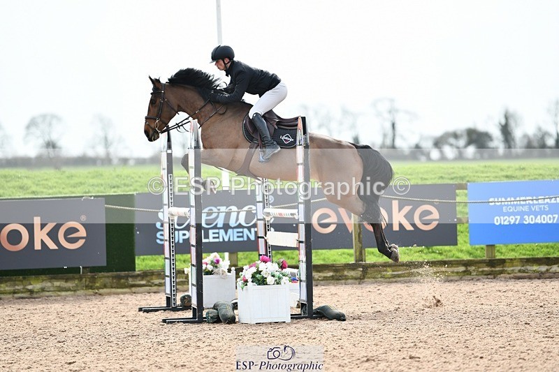 260313-130427-01693 - Cls 3 + 4 Snr Foxhunter and 1.20m Open