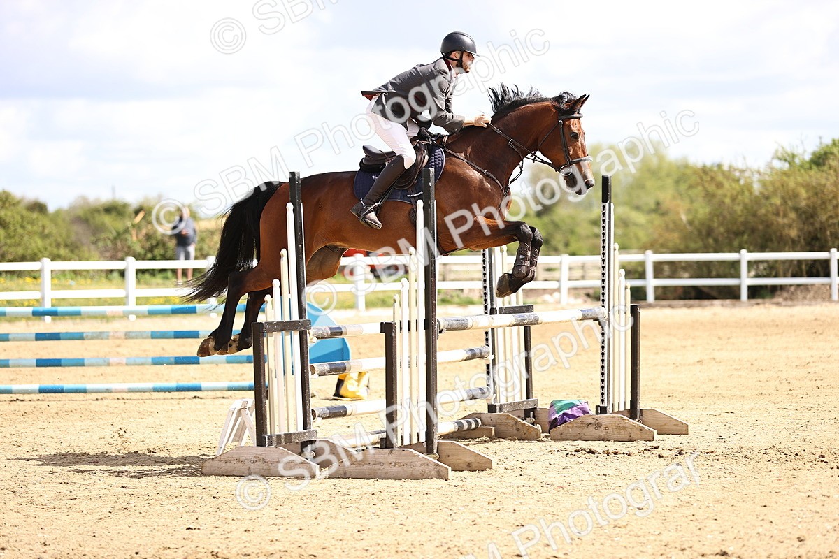 SBM_003682 - Class 16 - Senior Discovery - 1.00m