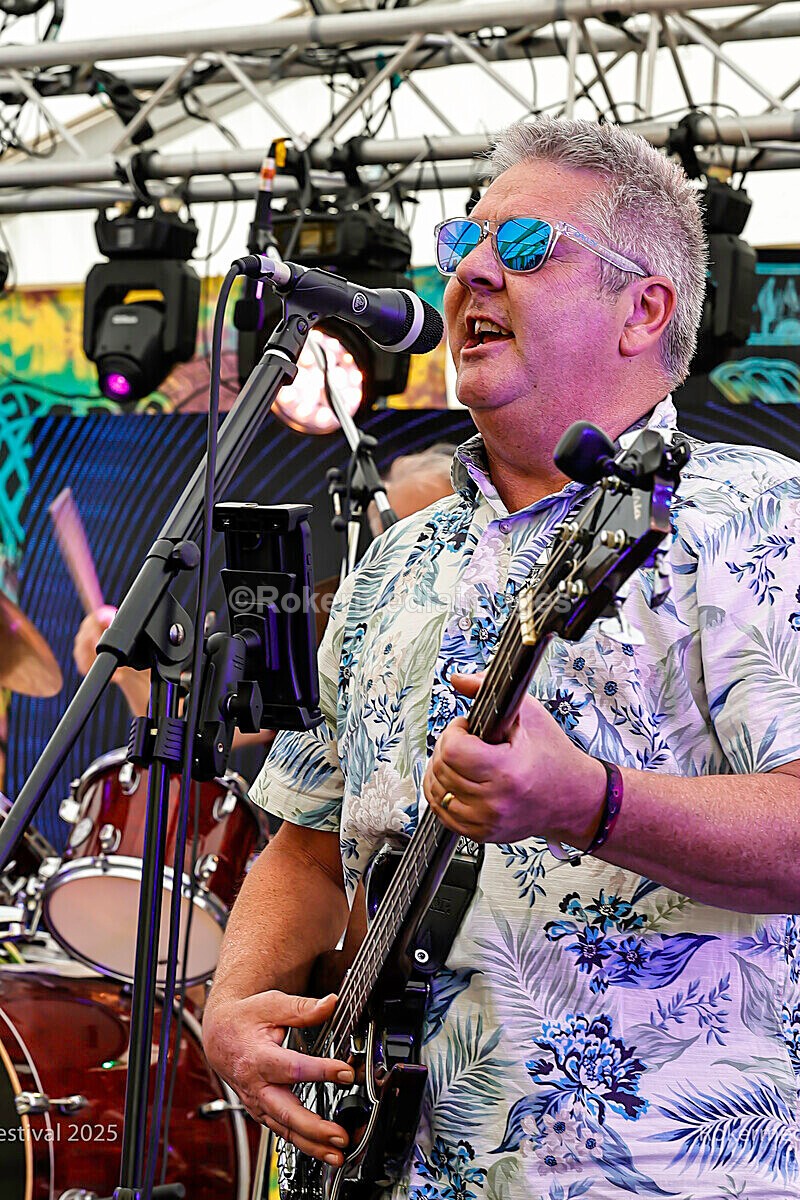 _MGL7127 - MINETY 2025