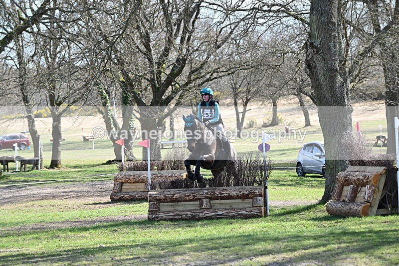 WJ6_2564 - Time 11:00 to 11:24