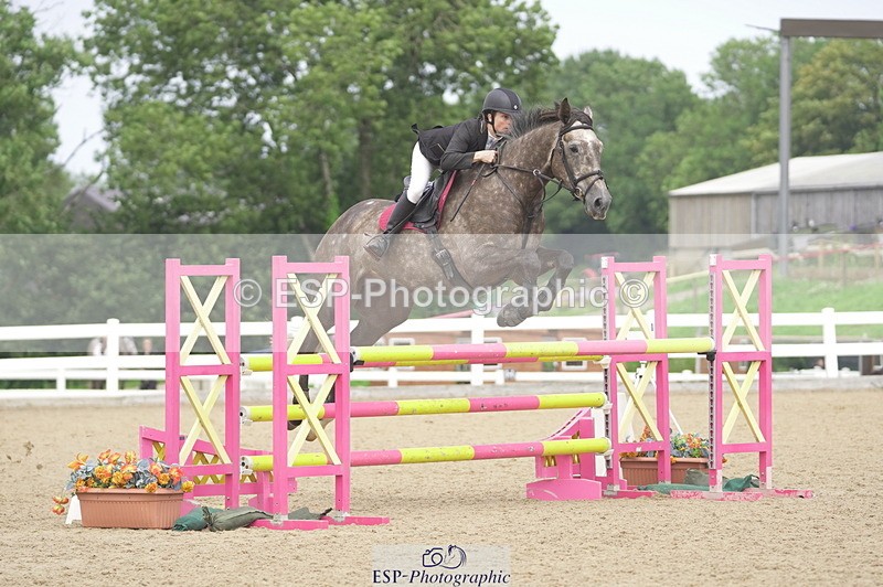 230810A-140506-02607 - Cls 4 1.05m Amateur Quali