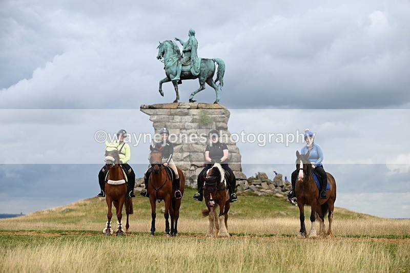 DSC_4832 - Time at Statue 11:10 to 11:42