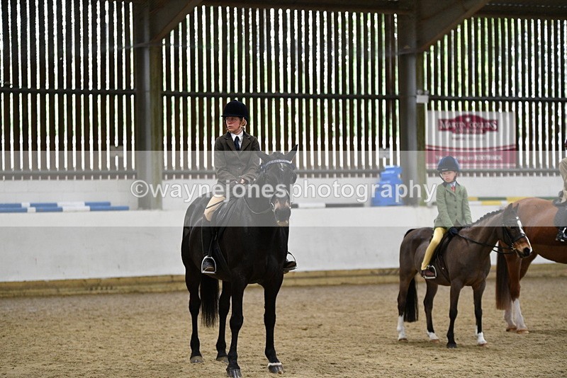 WJ5_6432 - Class 9 Ridden Veteran