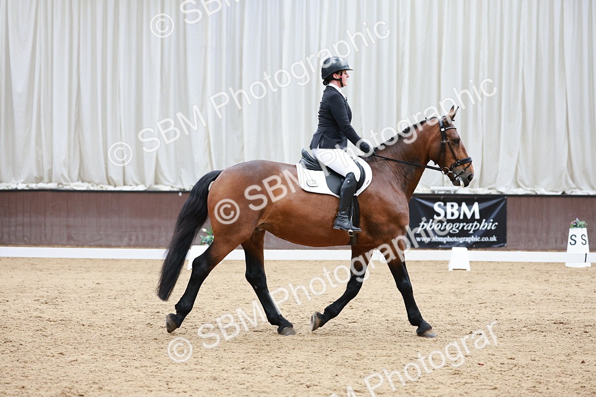 SBM_009944 - Class 6b - Novice 6 - 12.40-13.43