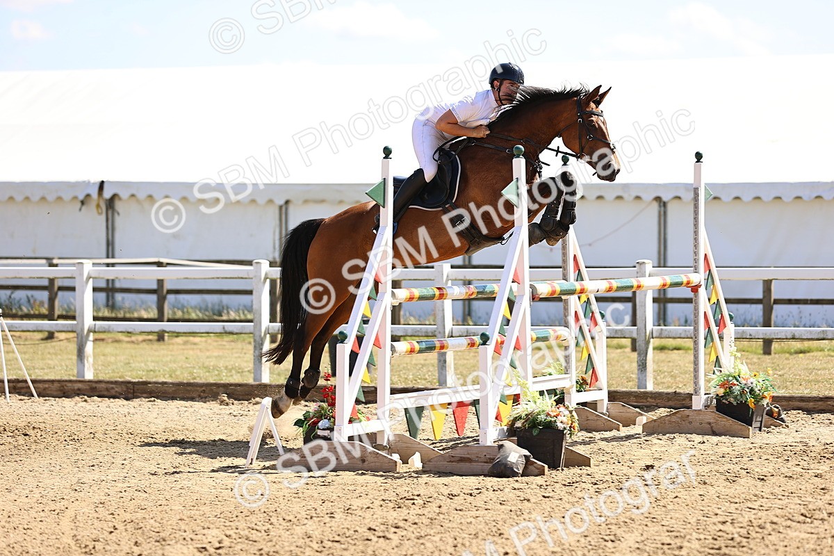 SBM_015181 - Class 16 - Senior foxhunter - 1.20m Open
